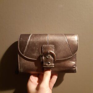 Coach y2k gold leather wallet